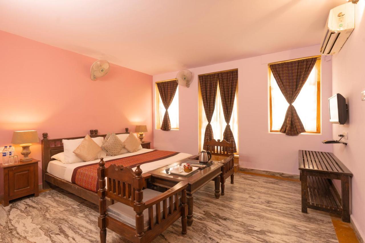 Hotel Helsinki House Jaisalmer Esterno foto