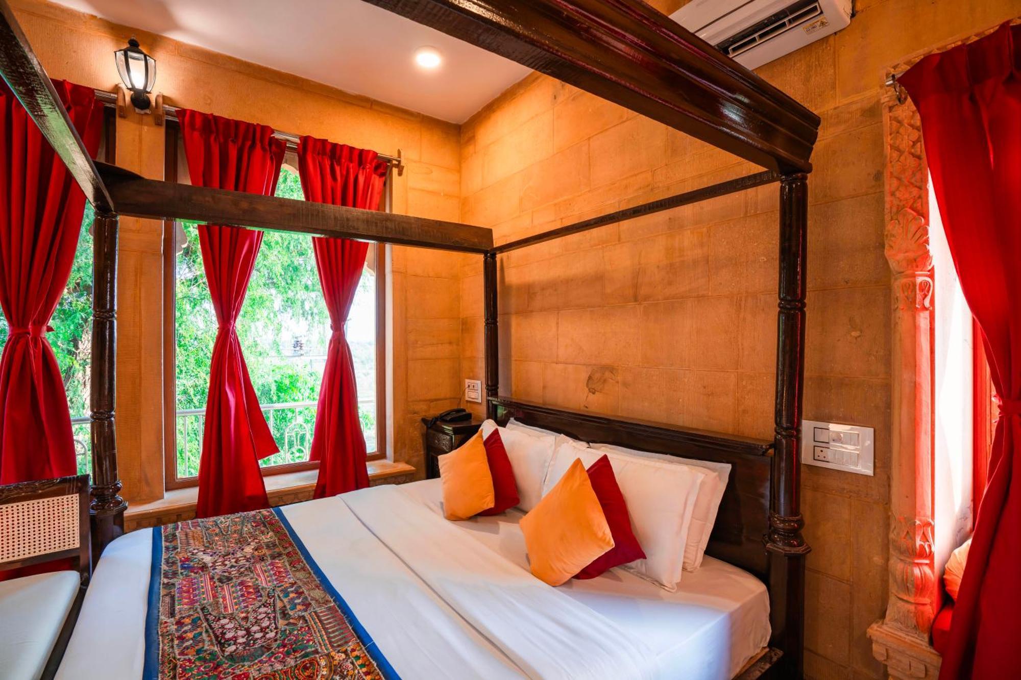 Hotel Helsinki House Jaisalmer Esterno foto