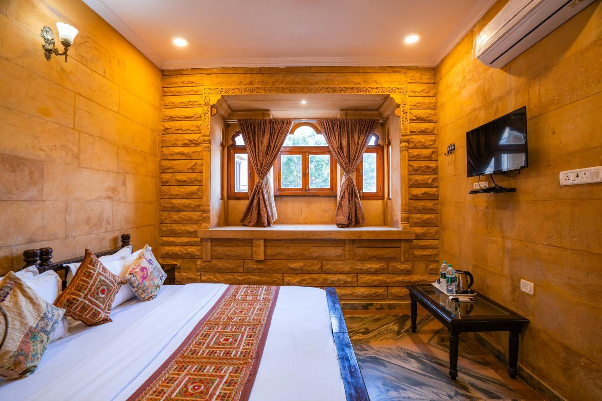 Hotel Helsinki House Jaisalmer Esterno foto